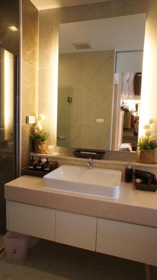 The Astra Chiang Mai Family Room 외부 사진